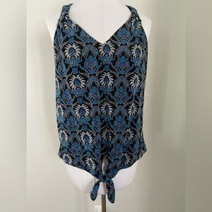 INC TOP TIES IN FRONT.